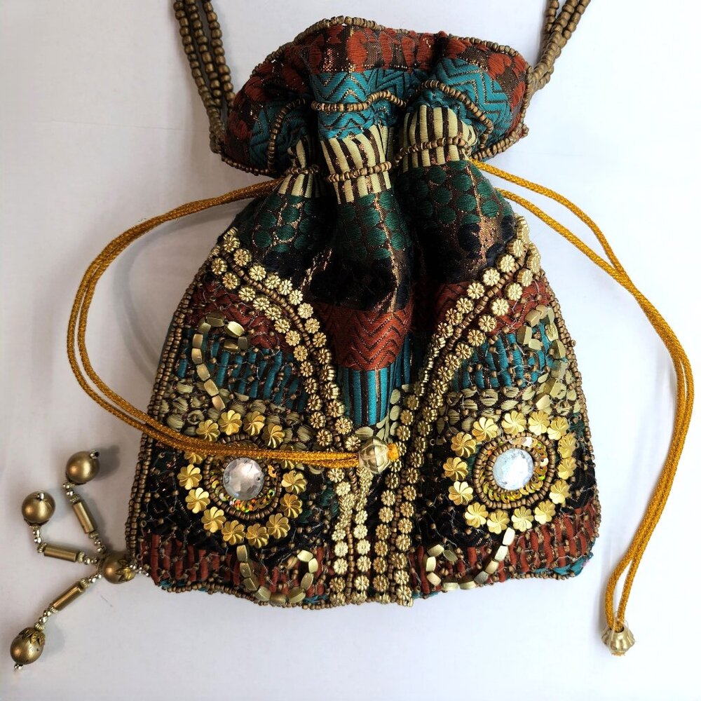 FWP- Beaded Potli Bag - Picture 3 of 5